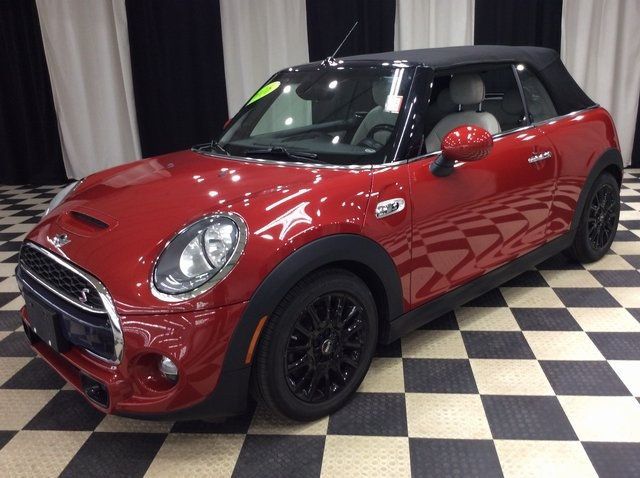 2016 Mini Cooper S Convertible photo 3