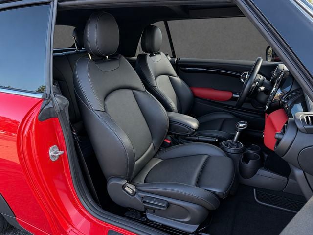 2016 MINI Cooper S Convertible CLEAN CARFAX, 1 OWNER, CONVERTIBLE, NAVI, JCW PKG, PREMIUM PKG - 23091977 - 9