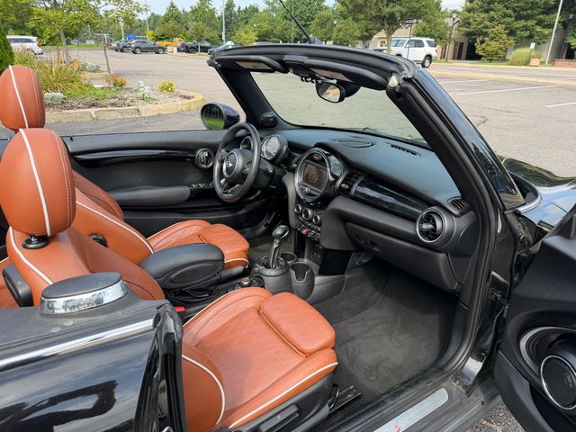 2016 MINI Cooper S Convertible CONVERTIBLE, HARMAN KARDON SOUND, LEATHER, HEATED SEATS - 23066452 - 9