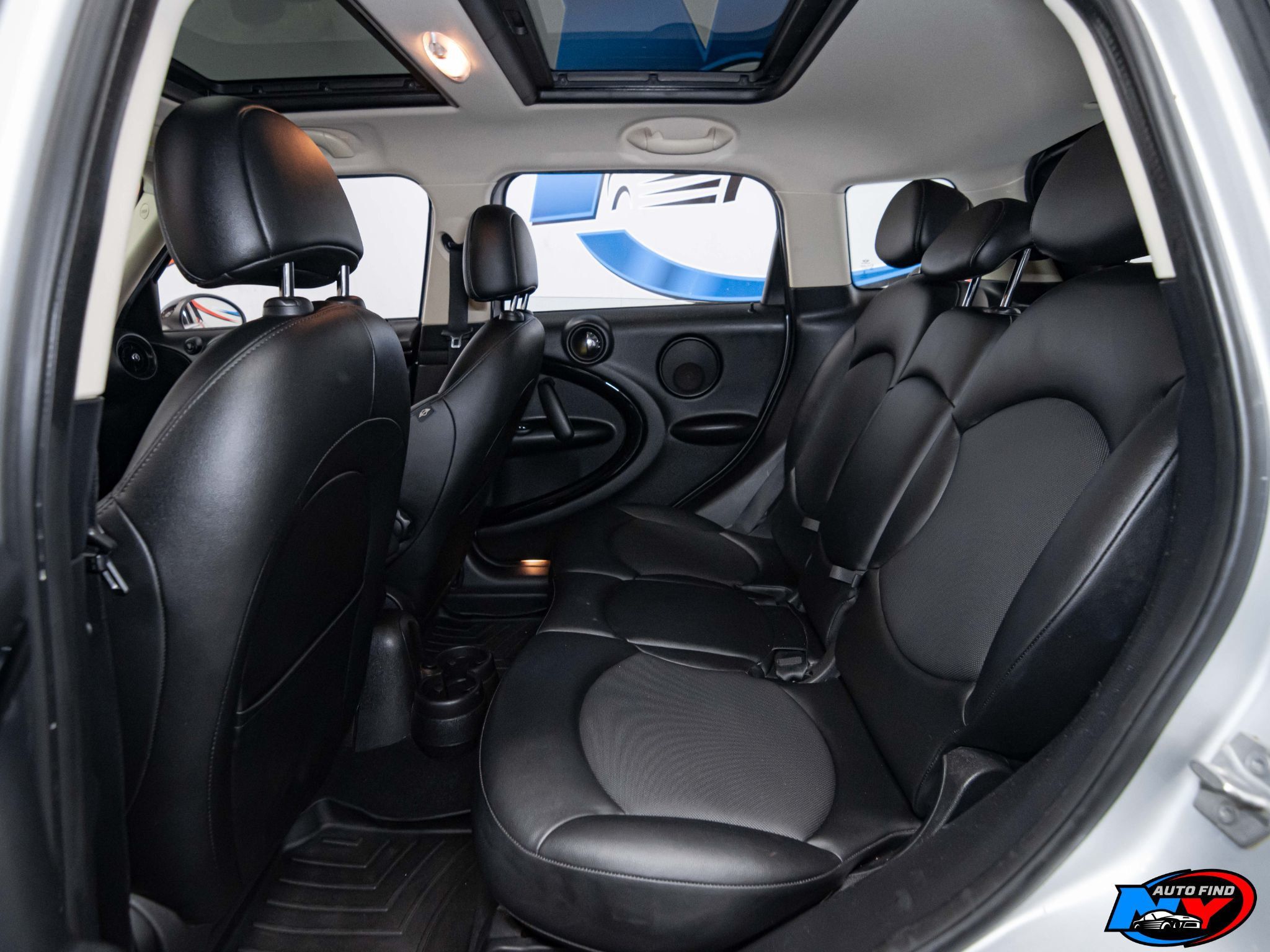 2016 Mini Countryman S ALL4 photo 9