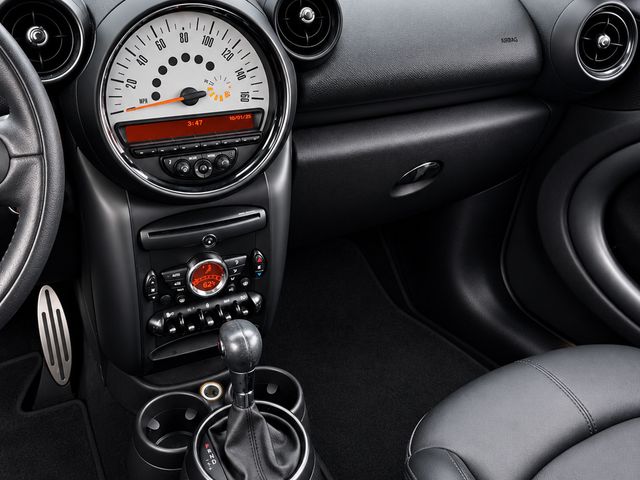 2016 MINI Cooper S Countryman CLEAN CARFAX, AWD, PAN SUNROOF, HEATED SEATS, 18" WHEELS - 23090743 - 4