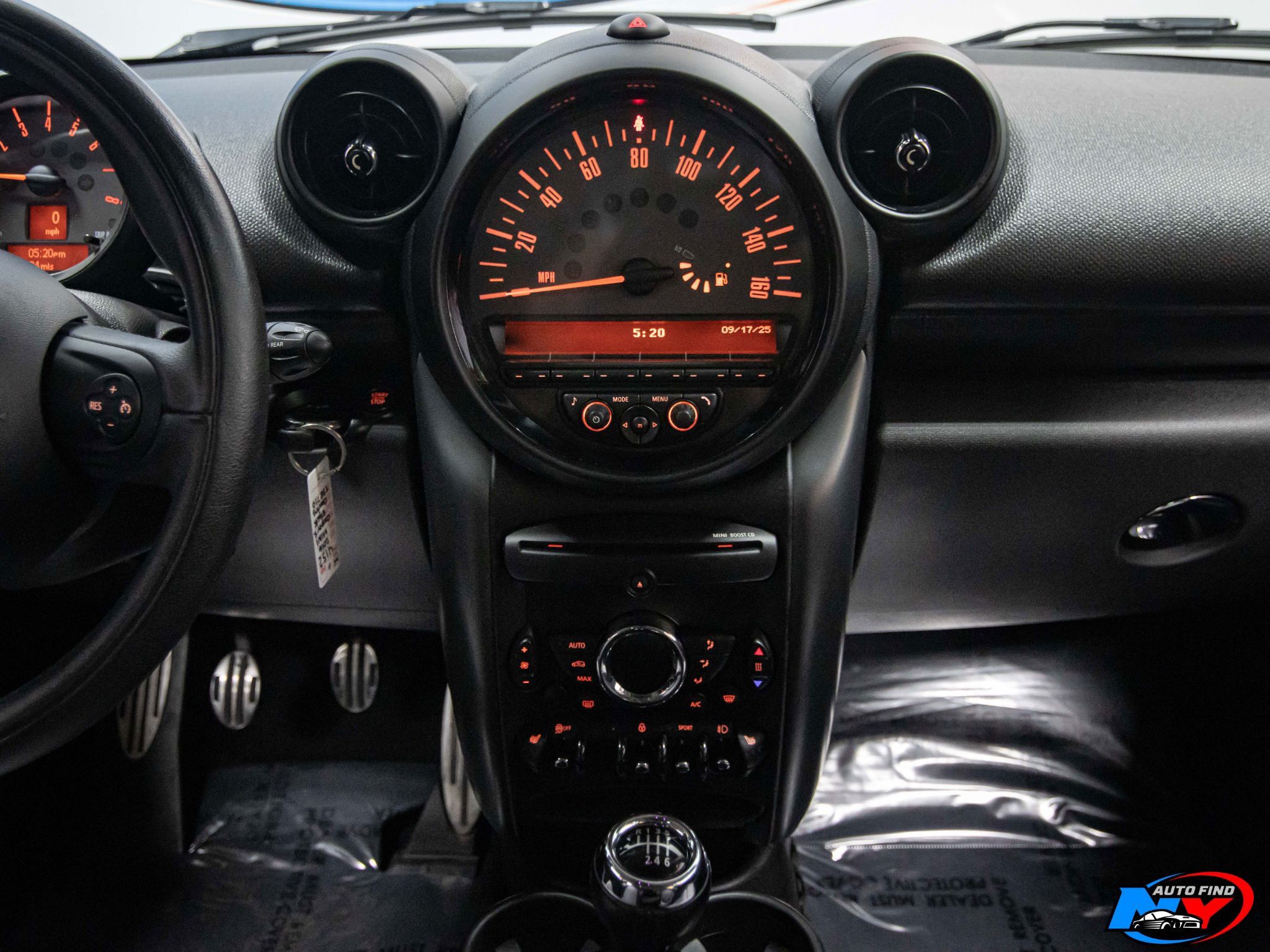 2016 Mini Cooper S ALL4 photo 11