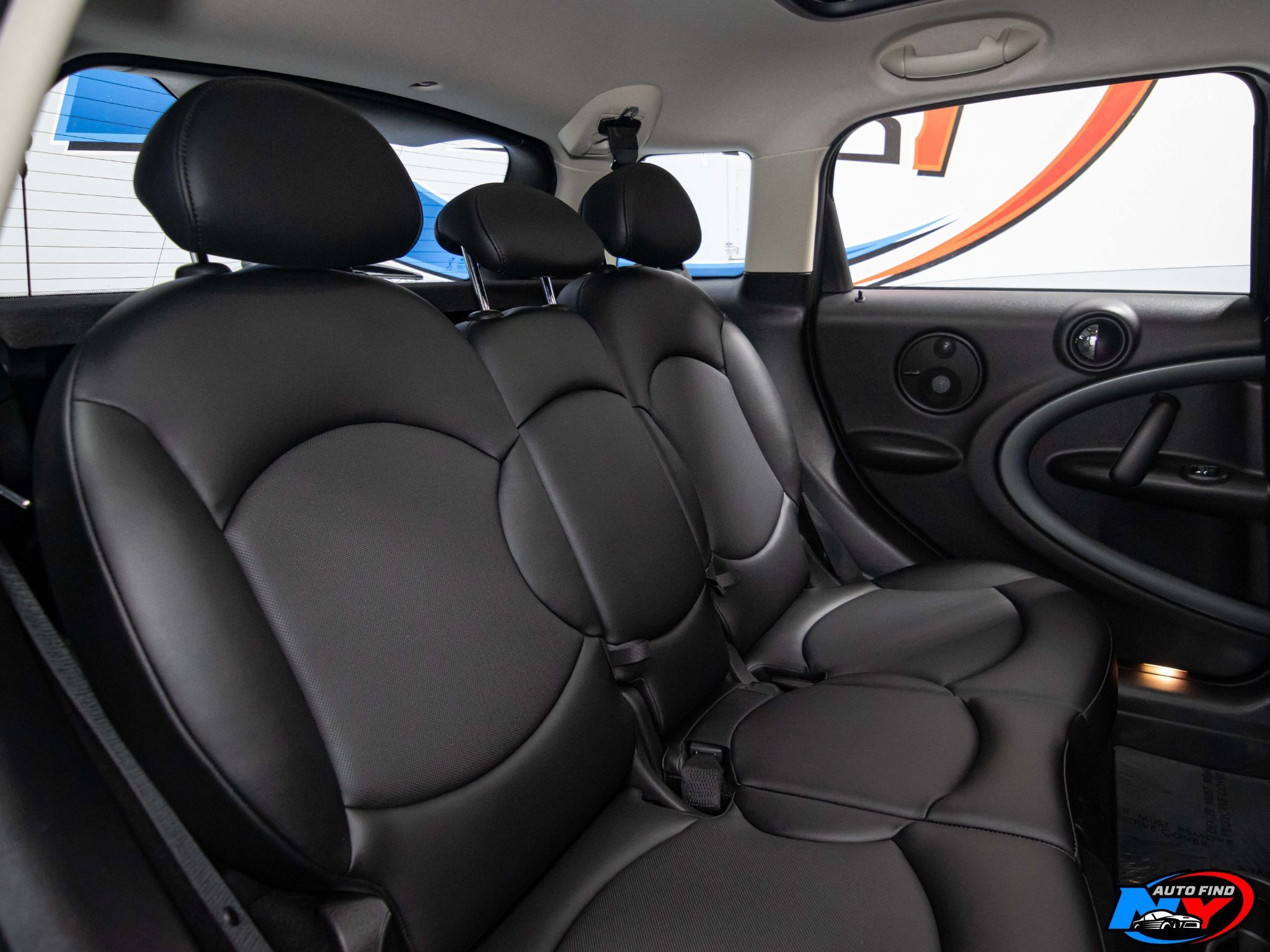 2016 Mini Cooper S ALL4 photo 18