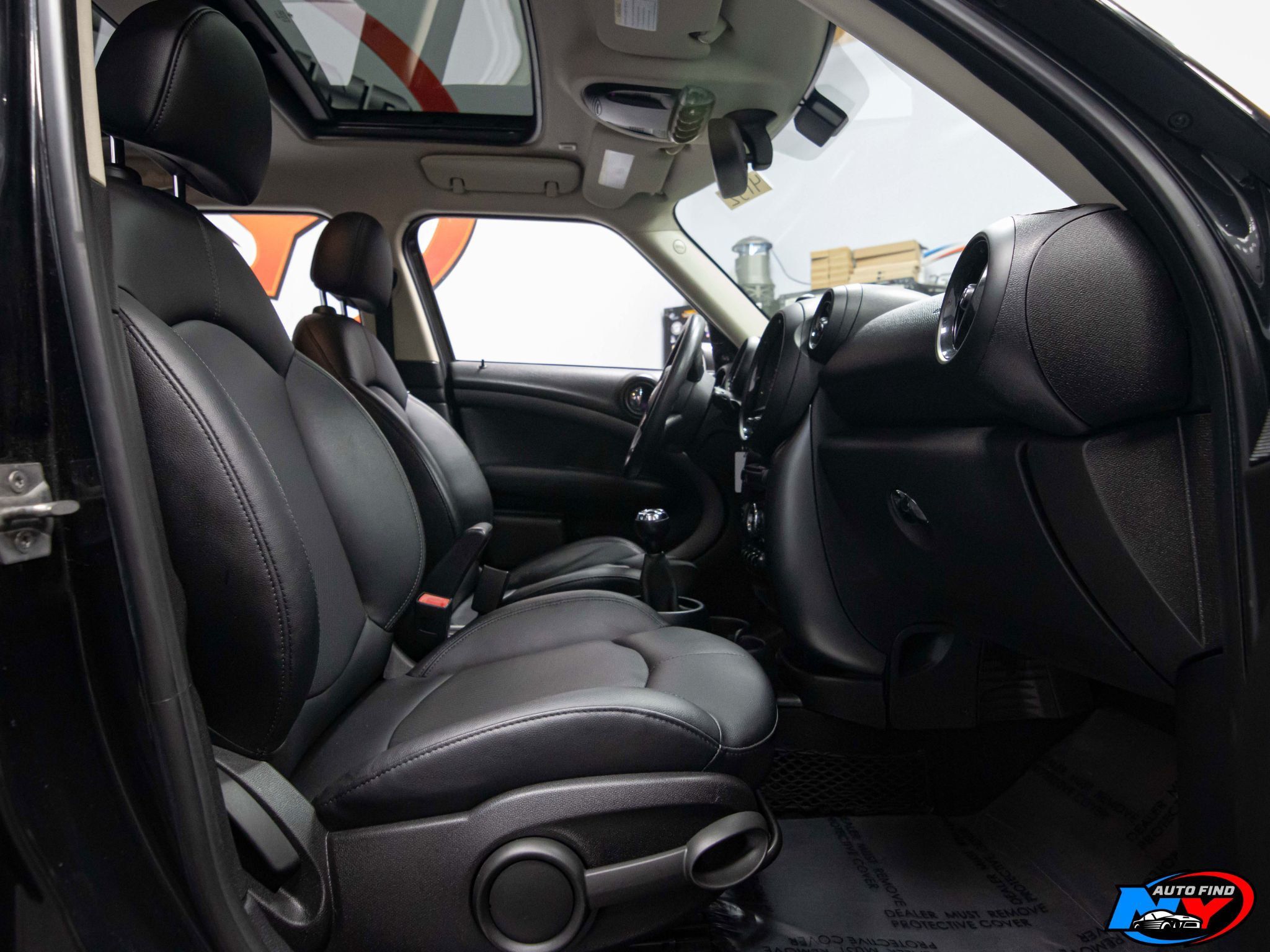 2016 Mini Cooper S ALL4 photo 21