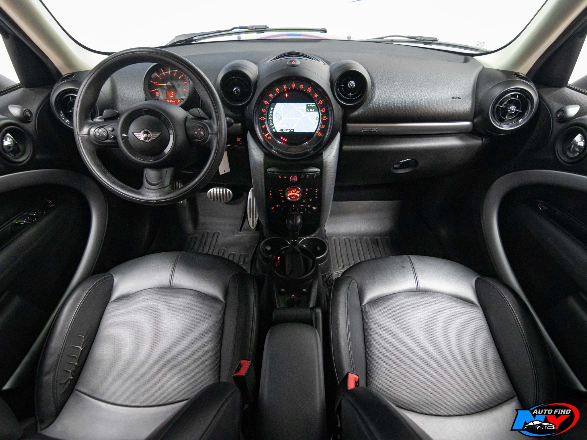 2016 Mini Cooper S ALL4 photo 2