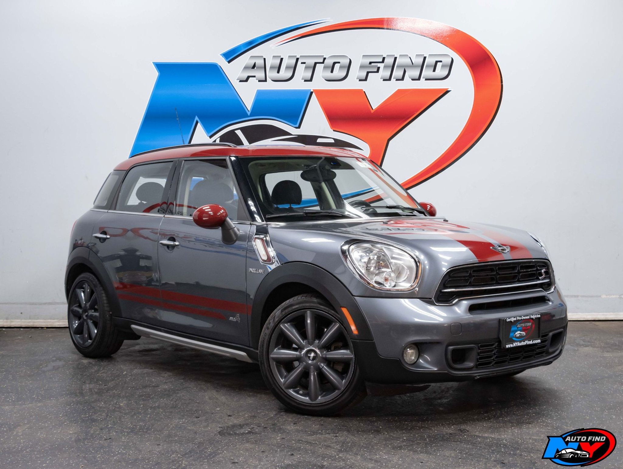 2016 Mini Cooper S ALL4 photo 5
