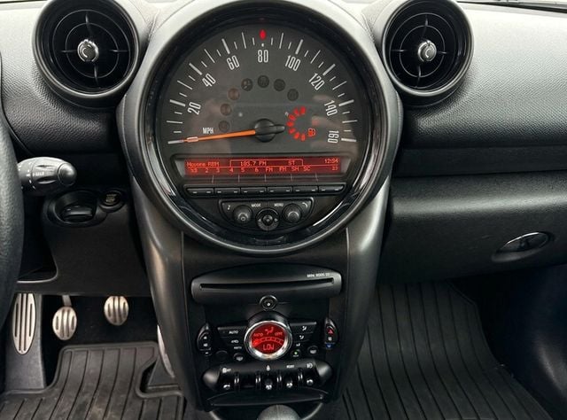 2016 MINI Cooper S Countryman XENON HEADLIGHTS, LEATHER STEERING WHEEL, FLAT LOAD FLOOR - 23046075 - 4