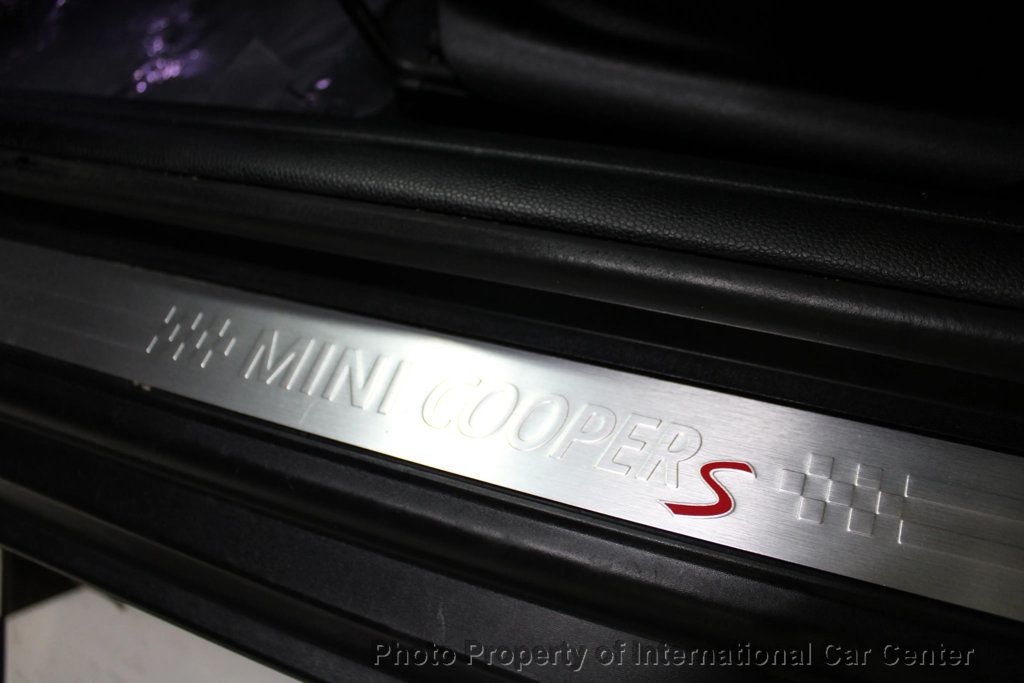 2016 Mini Cooper S Hardtop 2 Door photo 11