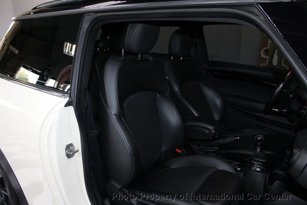 2016 Mini Cooper S Hardtop 2 Door photo 30