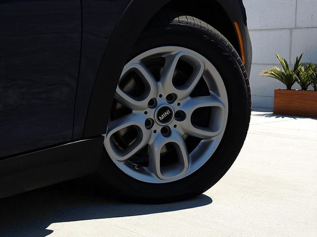 2016 MINI Cooper S Hardtop 2 Door   - 22919703 - 13