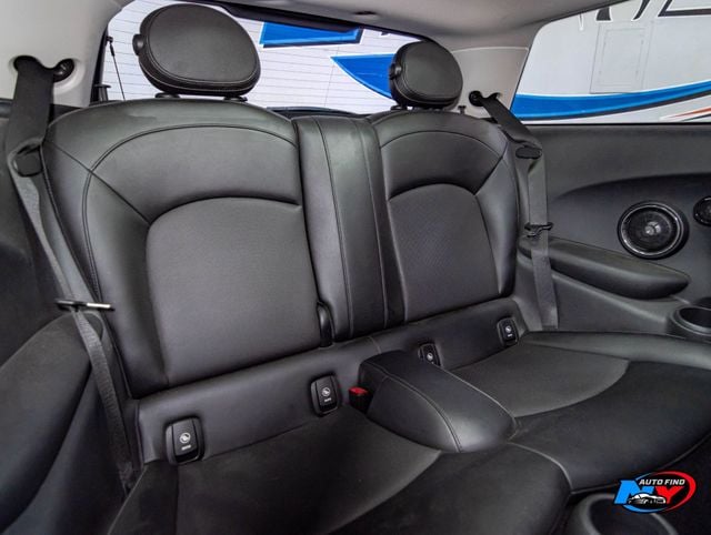 2016 MINI Cooper S Hardtop 2 Door CLEAN CARFAX, PAN SUNROOF, NAVI, BACKUP CAM, HEATED SEATS - 23002943 - 19