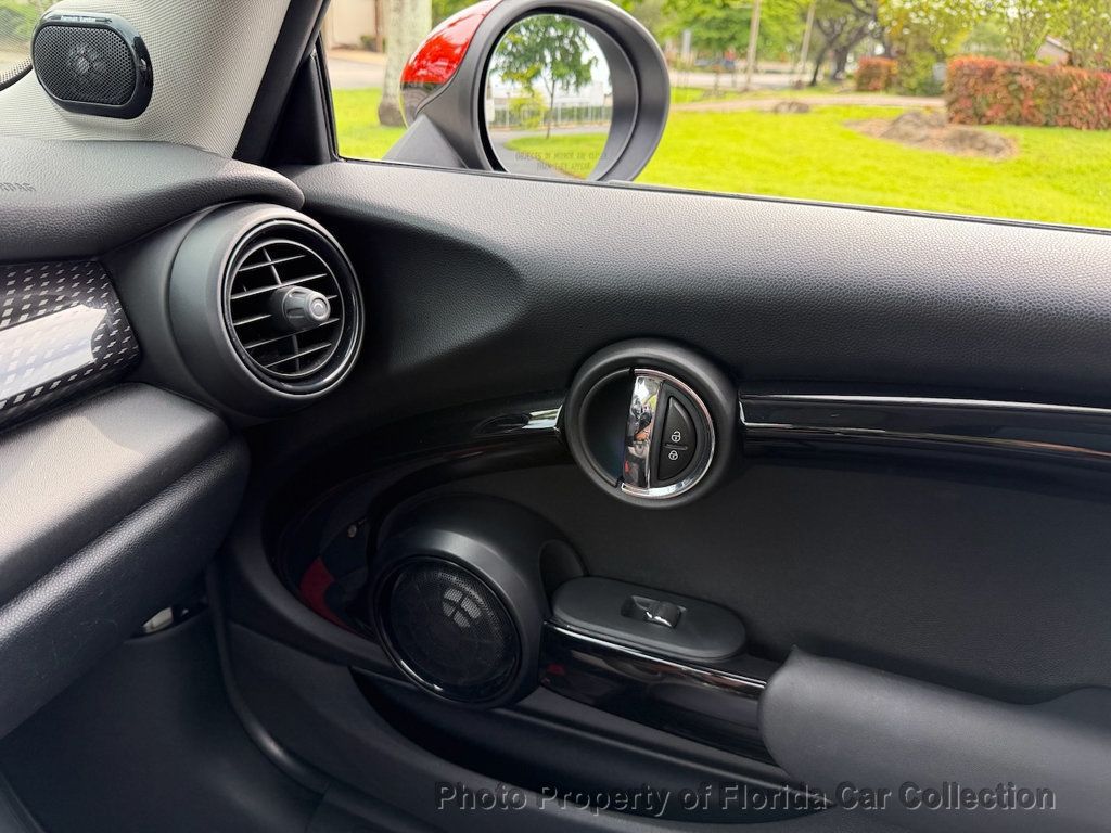 2016 MINI Cooper S Hardtop 2 Door John Cooper Works - 23042555 - 31