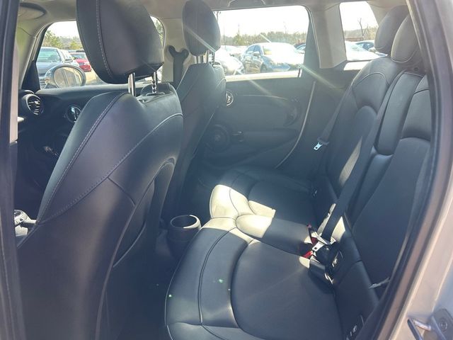 2016 MINI Cooper S Hardtop 4 Door   - 22993811 - 6