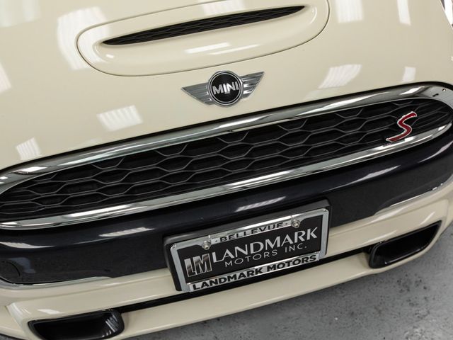 2016 MINI Cooper S Hardtop 4 Door 4dr HB S - 22979606 - 11