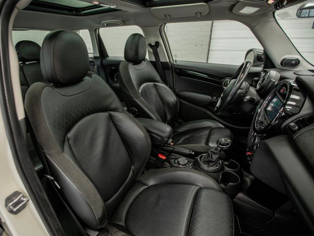 2016 MINI Cooper S Hardtop 4 Door 4dr HB S - 22979606 - 27