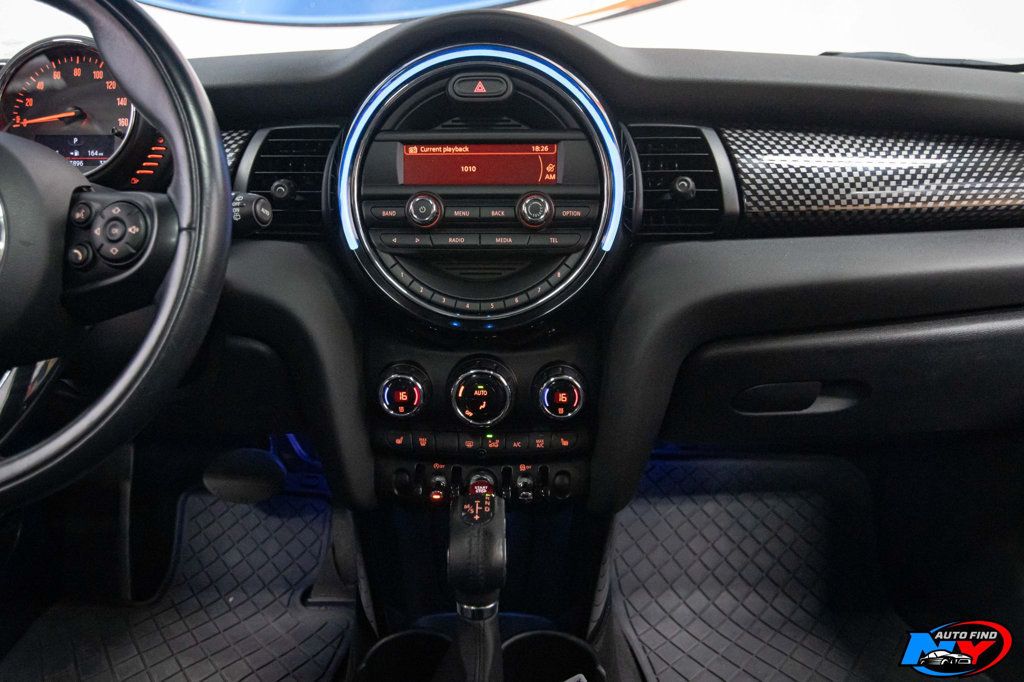 2016 Mini Cooper S Hardtop 4 Door photo 11