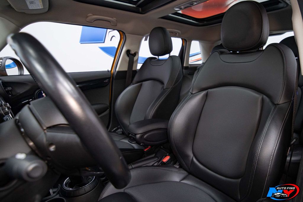 2016 Mini Cooper S Hardtop 4 Door photo 14