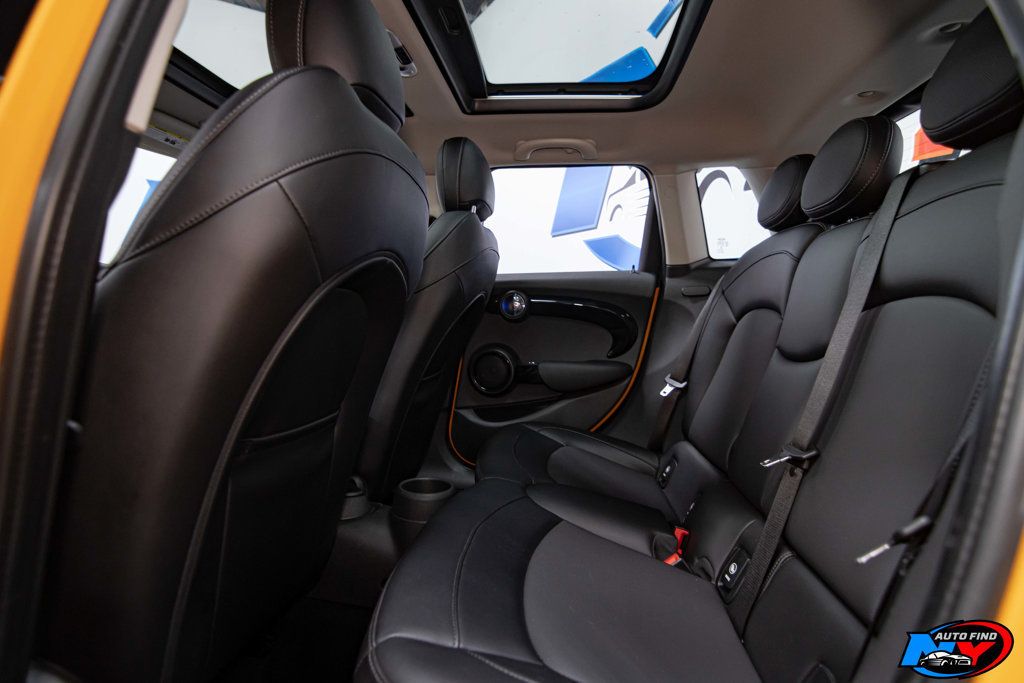 2016 Mini Cooper S Hardtop 4 Door photo 15