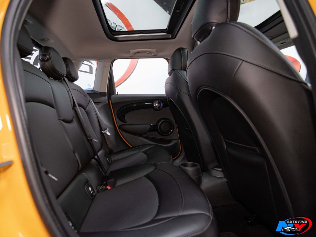 2016 Mini Cooper S Hardtop 4 Door photo 20