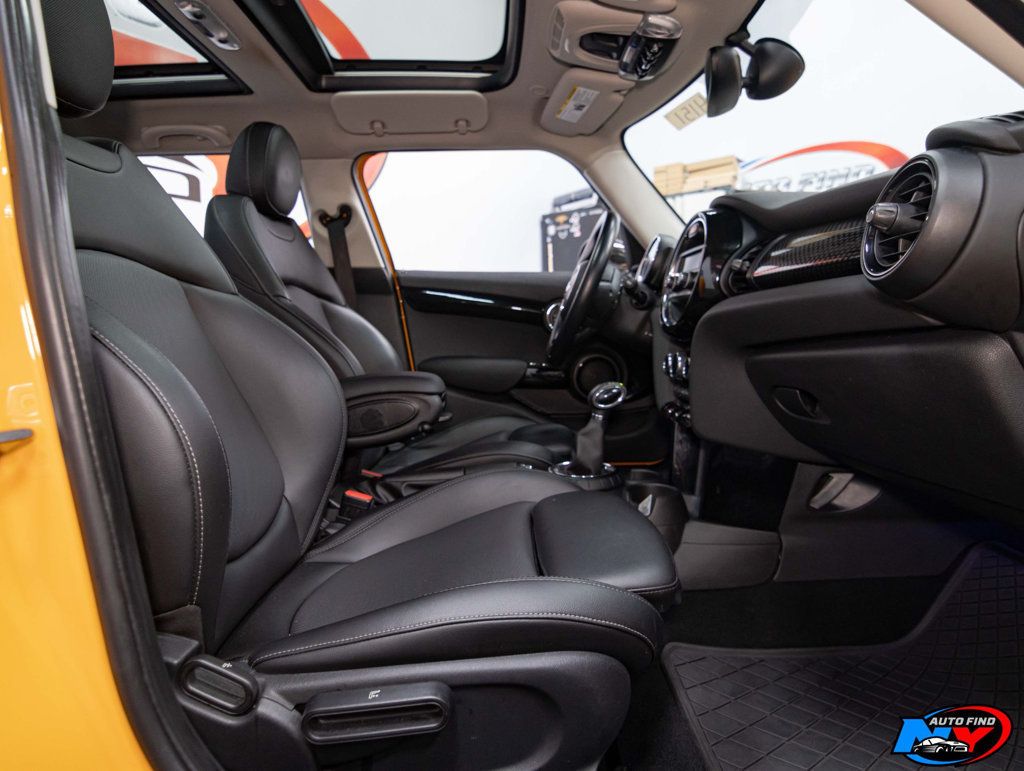 2016 Mini Cooper S Hardtop 4 Door photo 22
