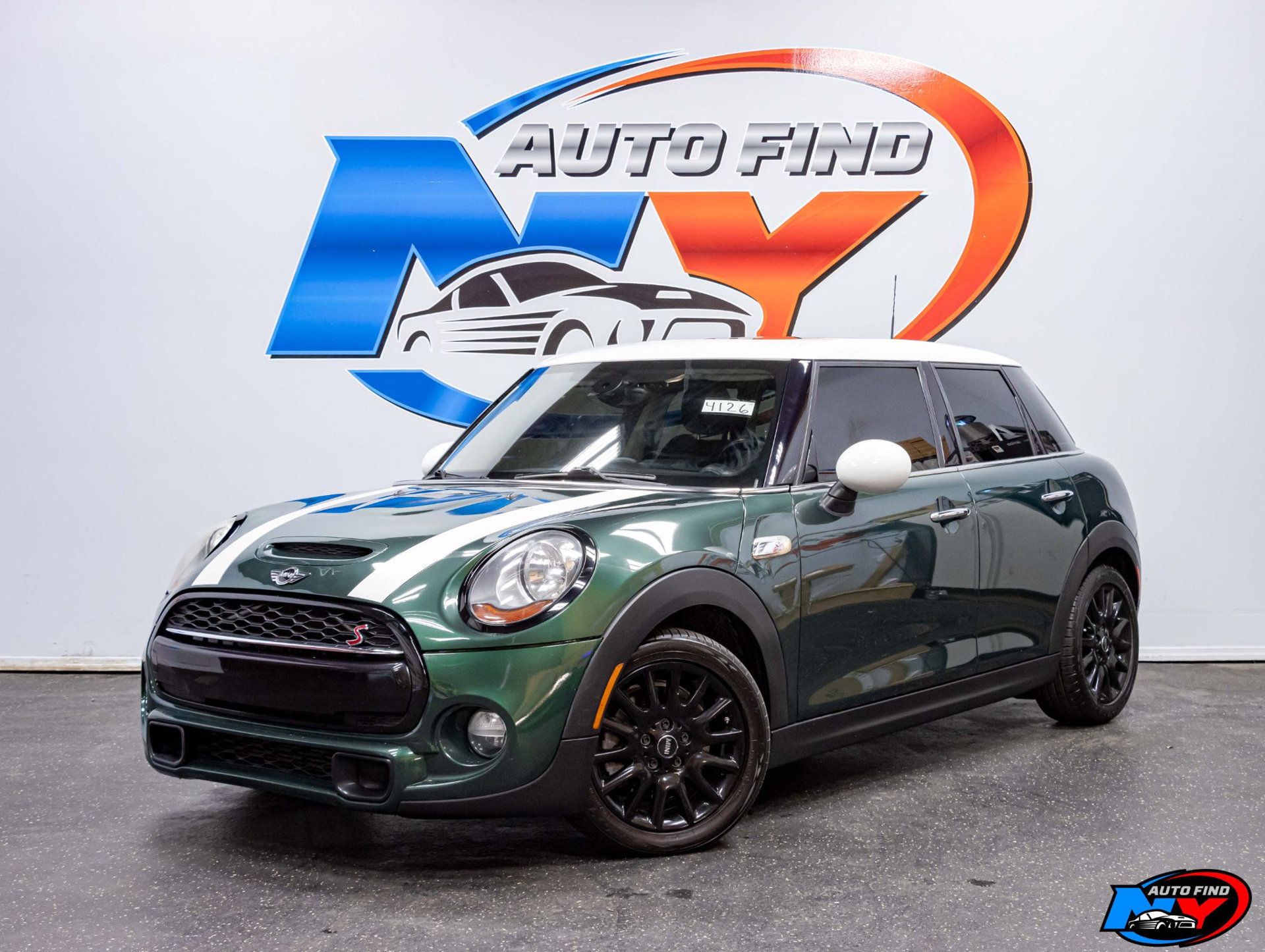 2016 Mini Cooper S Hardtop 4 Door photo 6
