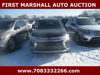 2016 Mitsubishi Outlander - Z985