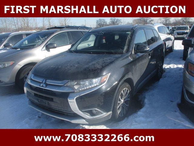 2016 Mitsubishi Outlander  - 22981899 - 9