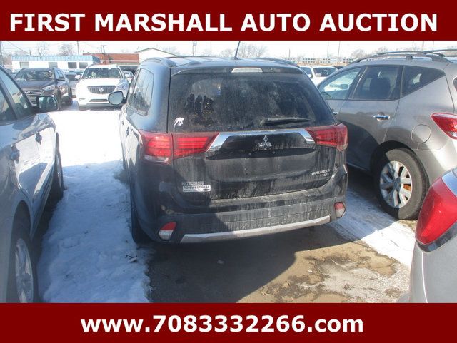 2016 Mitsubishi Outlander  - 22981899 - 8