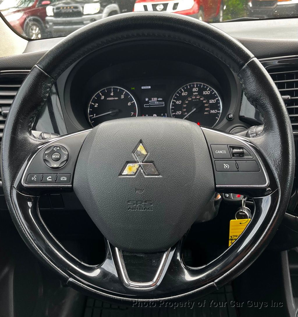 2016 Mitsubishi Outlander  - 23041722 - 21