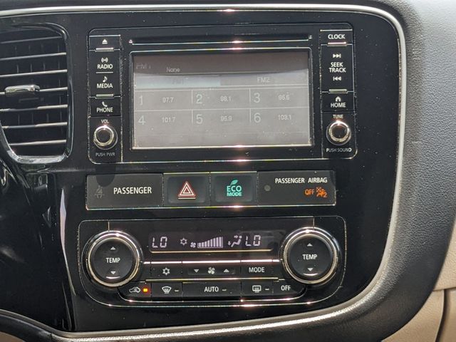 2016 Mitsubishi Outlander 2WD 4dr SEL - 21998708 - 18