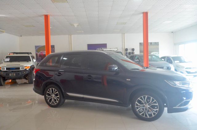 2016 Mitsubishi Outlander AWD Disponible para alquiler AWD Automatico Solo 85 Mil kms - 22623118 - 5