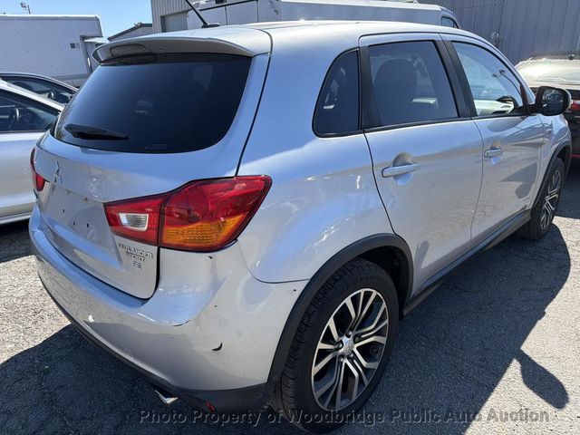 2016 Mitsubishi Outlander Sport Sport ES/SE - 23001322 - 3