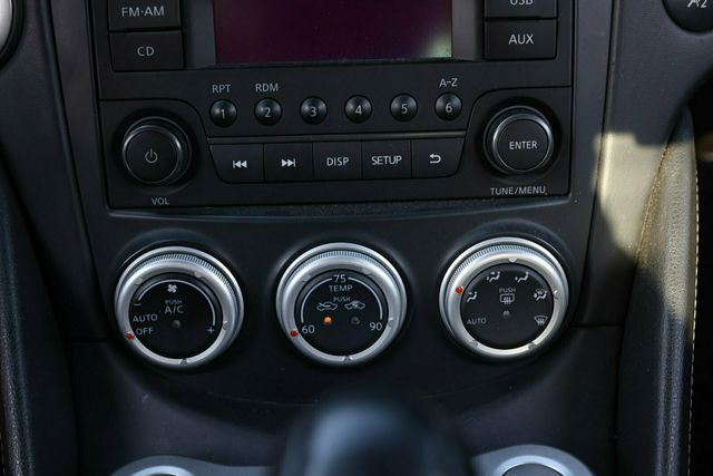 2016 Nissan 370Z 2dr Coupe Automatic Sport - 22984121 - 24