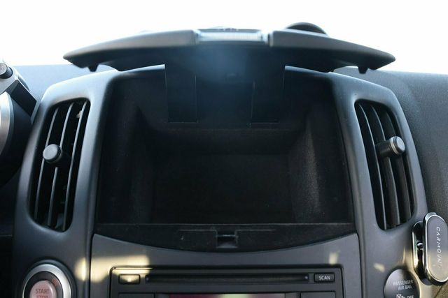 2016 Nissan 370Z 2dr Coupe Automatic Sport - 22984121 - 32