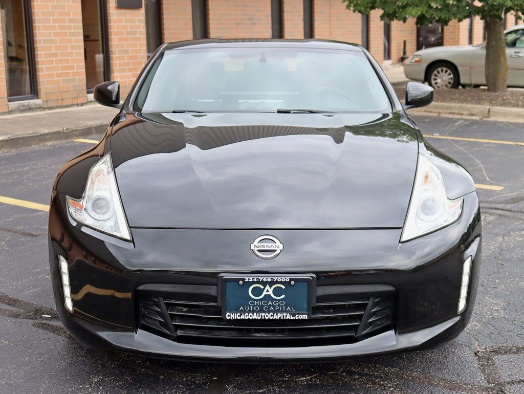 2016 Nissan 370Z Touring photo 5