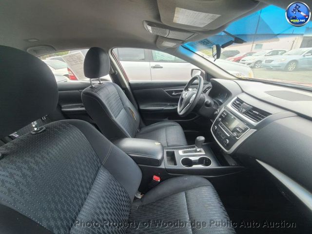 2016 Nissan Altima  - 22932998 - 5