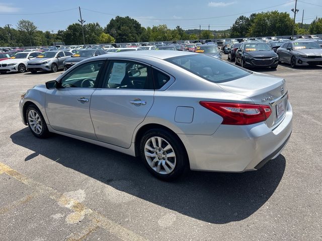 2016 Nissan Altima 2.5 - 23068221 - 5