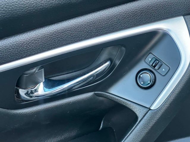 2016 Nissan Altima 2.5 4dr Sedan - 22909634 - 11