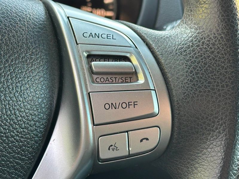 2016 Nissan Altima 2.5 4dr Sedan - 22913918 - 27