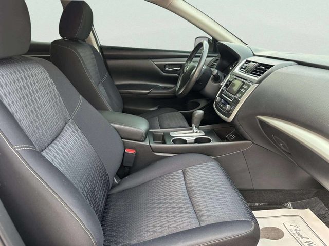 2016 Nissan Altima 2.5 4dr Sedan - 23054671 - 15