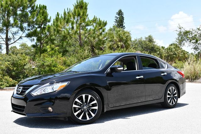 2016 Nissan Altima 4 Door Sedan I4 2.5 SL W/Moonroof Package &11K Miles - 23030634 - 19