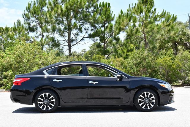 2016 Nissan Altima 4 Door Sedan I4 2.5 SL W/Moonroof Package &11K Miles - 23030634 - 29