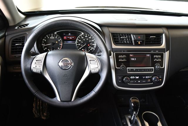 2016 Nissan Altima 4 Door Sedan I4 2.5 SL W/Moonroof Package &11K Miles - 23030634 - 39