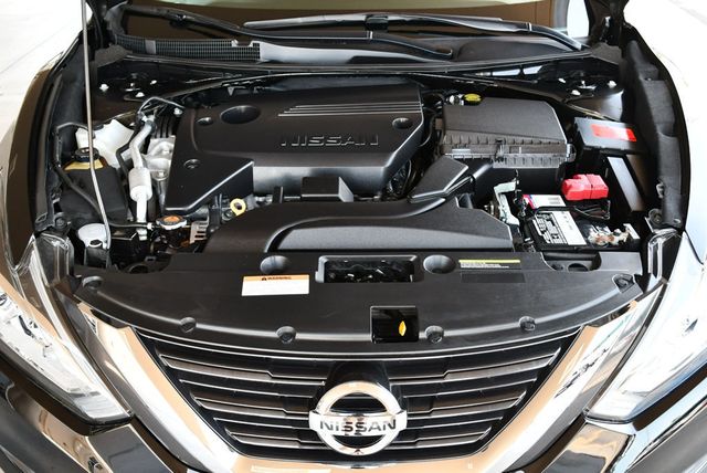 2016 Nissan Altima 4 Door Sedan I4 2.5 SL W/Moonroof Package &11K Miles - 23030634 - 52