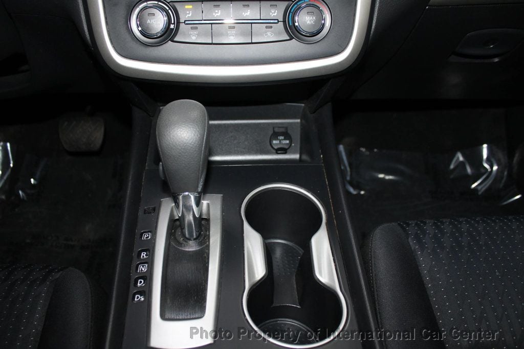 2016 Nissan Altima 4dr Sedan I4 2.5 S - 22931261 - 13
