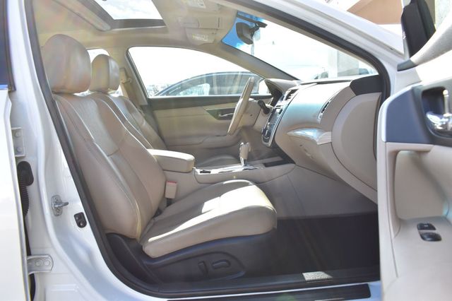 2016 Nissan Altima 4dr Sedan I4 2.5 SL - 22970747 - 15