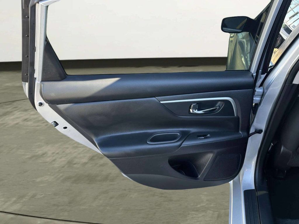 2016 Nissan Altima 4dr Sedan I4 2.5 SV - 22971677 - 12