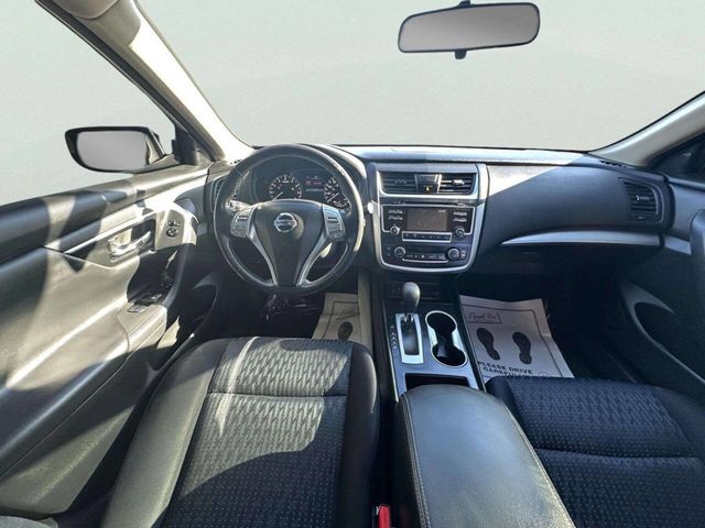 2016 Nissan Altima 4dr Sedan I4 2.5 SV - 22971677 - 18