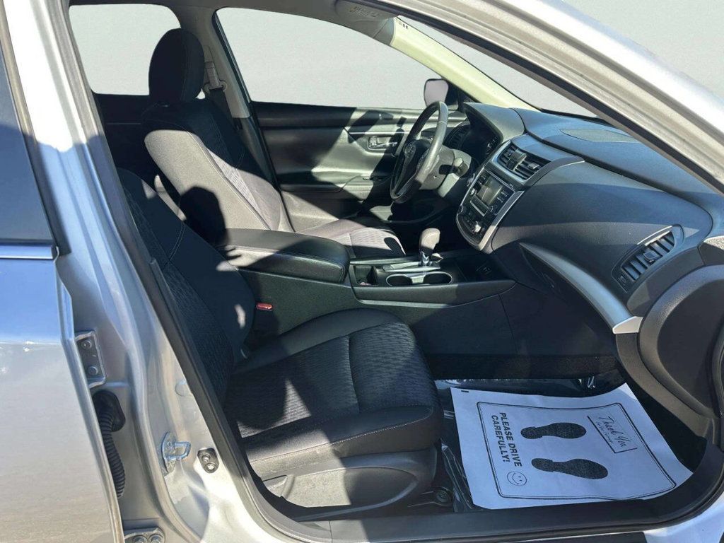2016 Nissan Altima 4dr Sedan I4 2.5 SV - 22971677 - 21