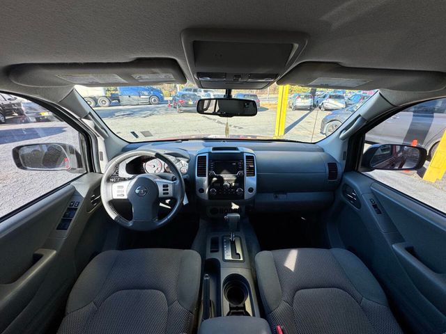 2016 Nissan Frontier 2WD Crew Cab SWB Automatic SV - 22960669 - 9